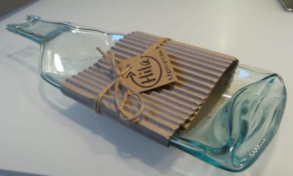 Aqua Nibbles Dish in packaging